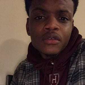 Meet your Posher, Louis